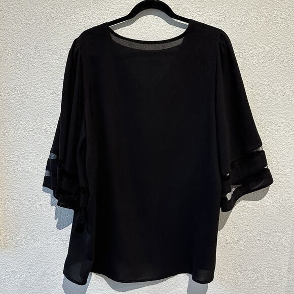 Mesh Stripe Bell Sleeve Black V Neck Top Size 2XL - Picture 2 of 8